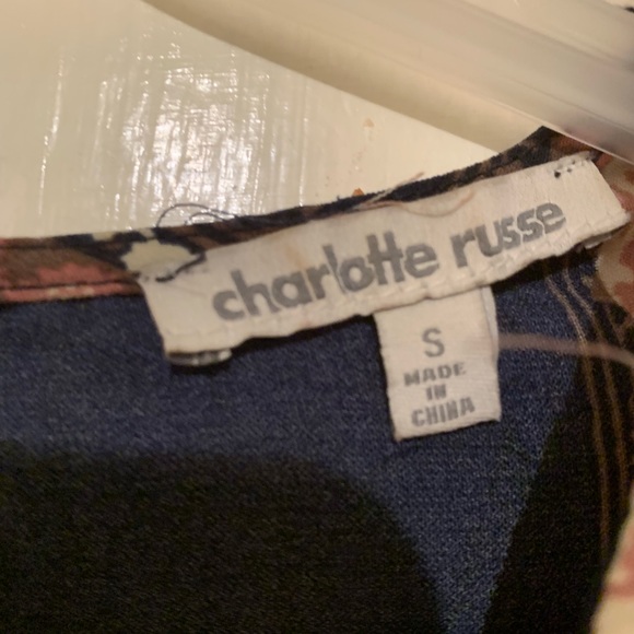 Charlotte Russe Blouse - Picture 2 of 3